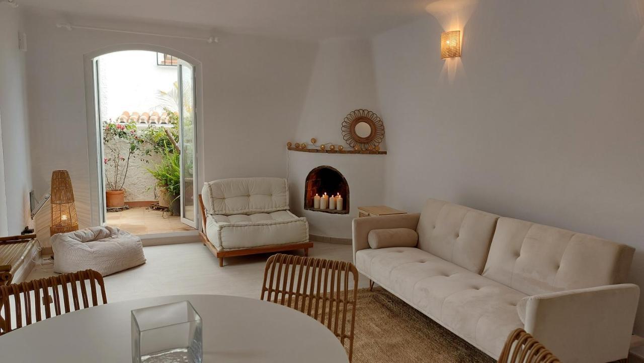 New Boho Home With Balcony, Private Garden And Communal Pool Nerja Eksteriør billede