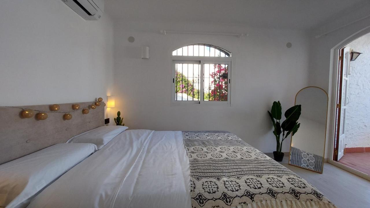 New Boho Home With Balcony, Private Garden And Communal Pool Nerja Eksteriør billede