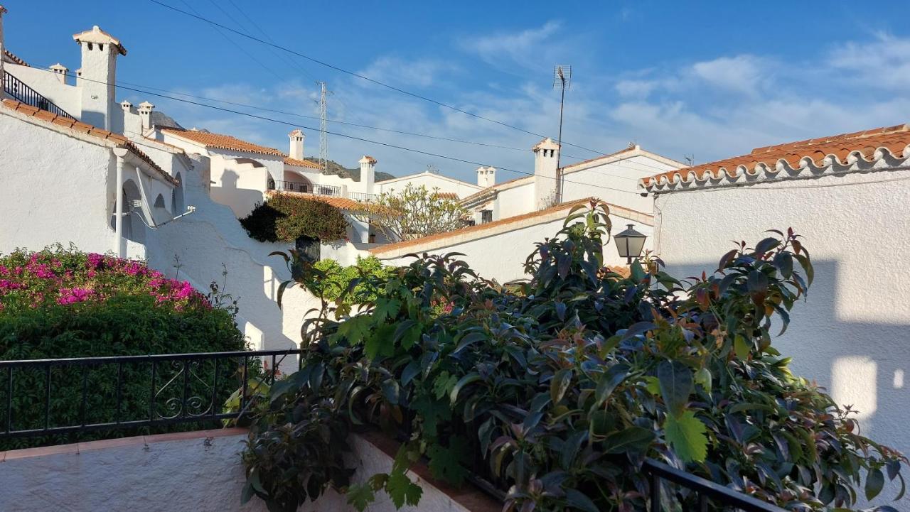 New Boho Home With Balcony, Private Garden And Communal Pool Nerja Eksteriør billede